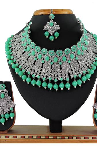 Green designer function wear ad necklace set