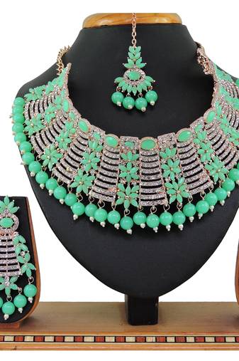 Green designer function wear ad necklace set