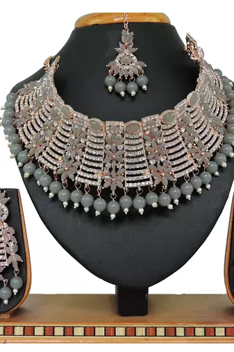 Grey designer function wear ad necklace set
