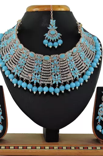 Turquoise designer function wear ad necklace set