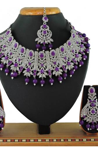 Purple designer function wear ad necklace set