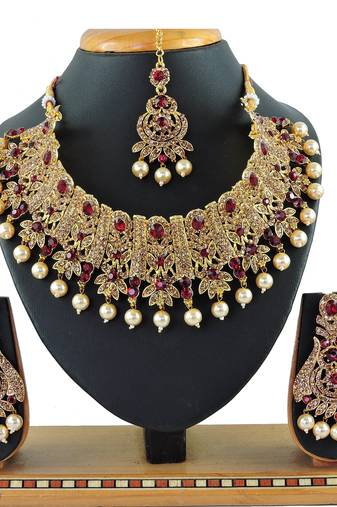 Maroon designer function wear ad necklace set