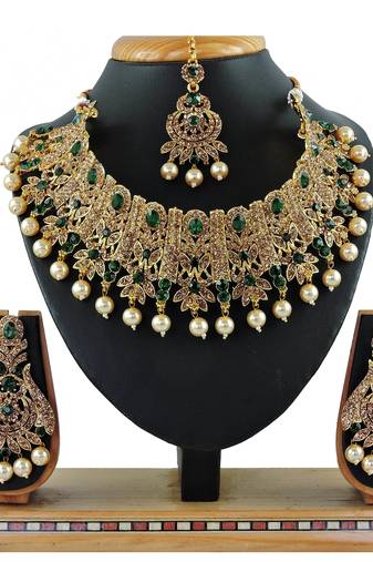 Green designer function wear ad necklace set