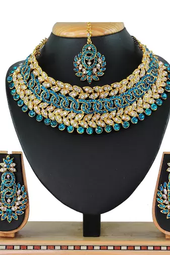 Turquoise designer function wear ad necklace set