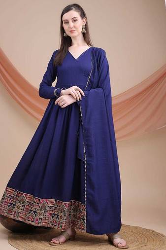 Navy blue anarkali kurta set with heavy embroidered hem & solid dupatta