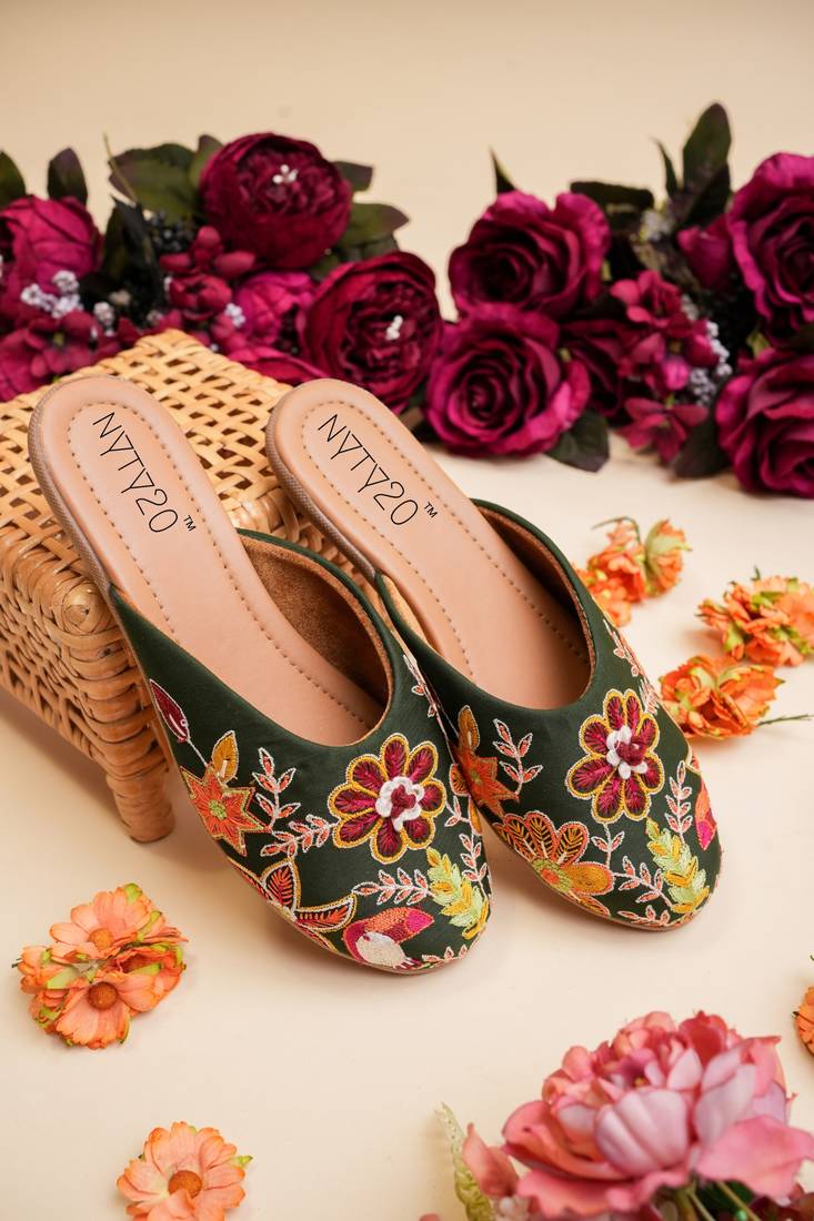 Embroidery work jutti , inside leather finish with heavy soft sole