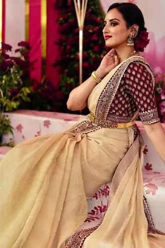Off White sequin And Dori Embroidered Twil With Banarashi Crush Saree
