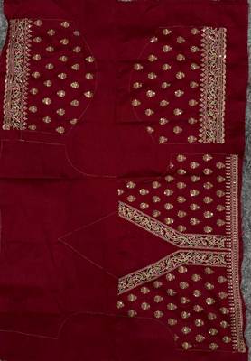 Off White sequin And Dori Embroidered Twil With Banarashi Crush Saree 5