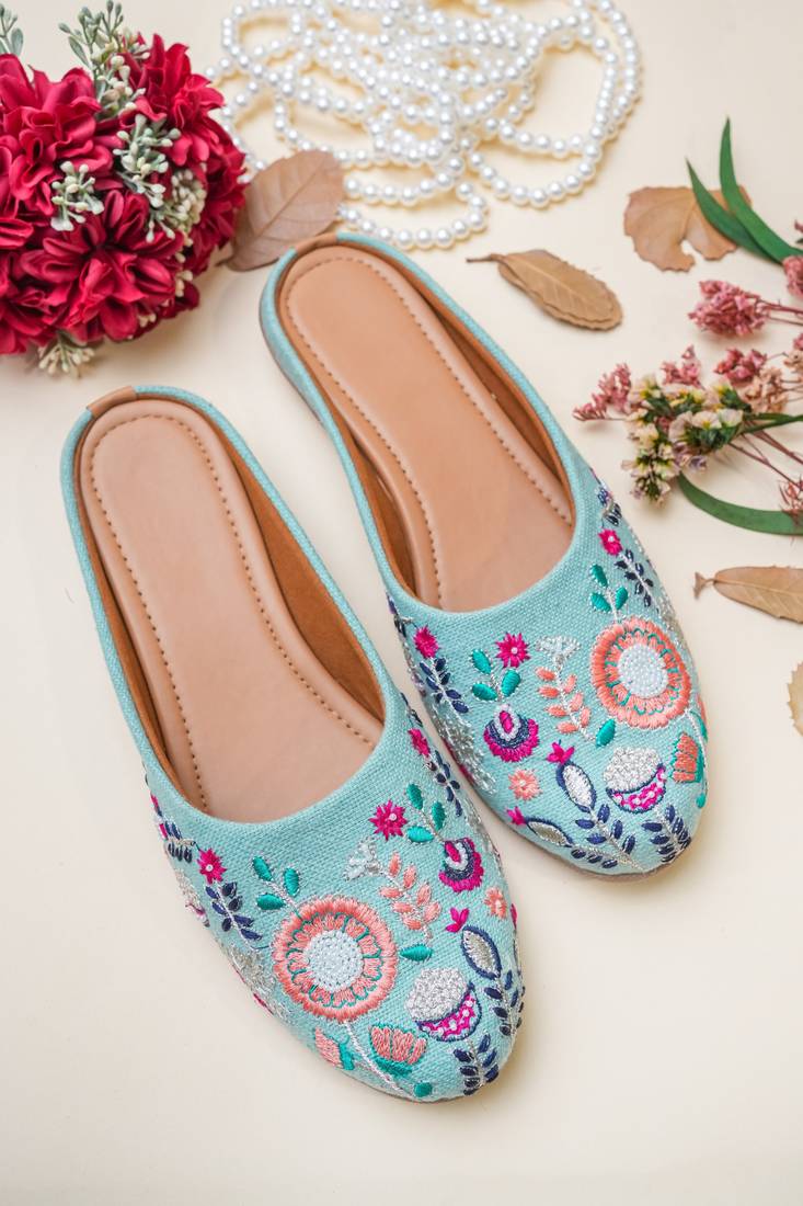 Embroidery work jutti , inside leather finish with heavy soft sole