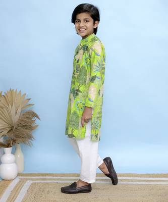 Green printed cotton kurta pyjama 4