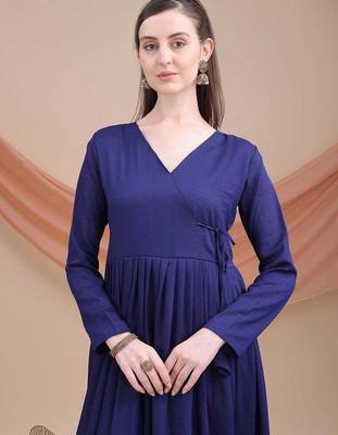 Navy blue anarkali kurta set with heavy embroidered hem & solid dupatta 5