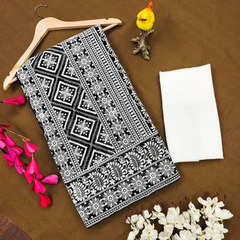Black Lakhnowi Pattern Thread Embroidered Faux Georgette Saree 4