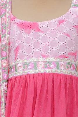 Pink embroidered cotton sharara set 5