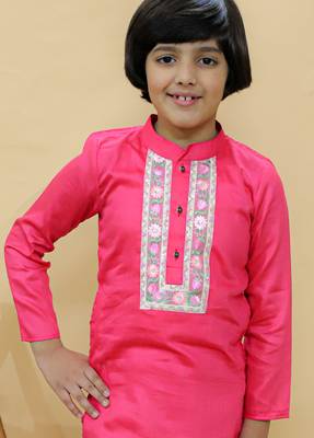 Pink plain cotton kurta with neckline embroidery & pyjama 3