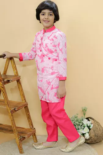 Pink embroidered cotton kurta pyjama