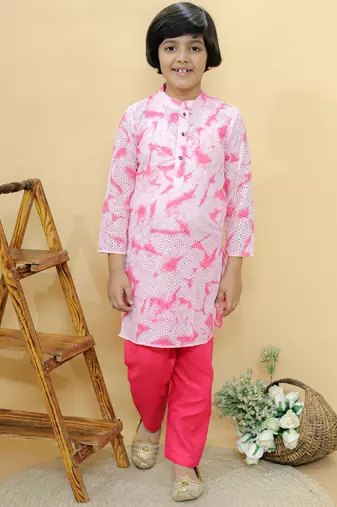 Pink embroidered cotton kurta pyjama