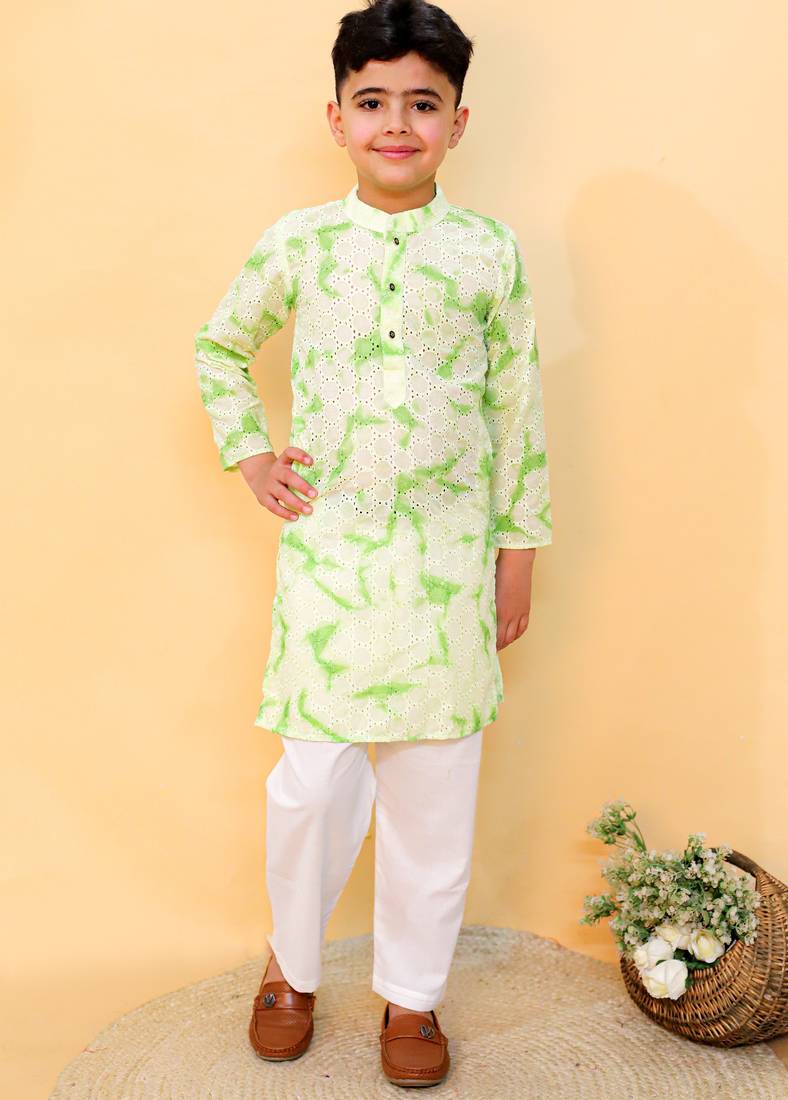Green embroidered cotton kurta pyjama