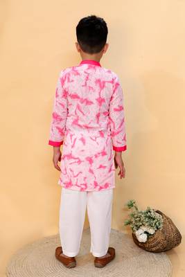 Pink embroidered cotton kurta pyjama 4