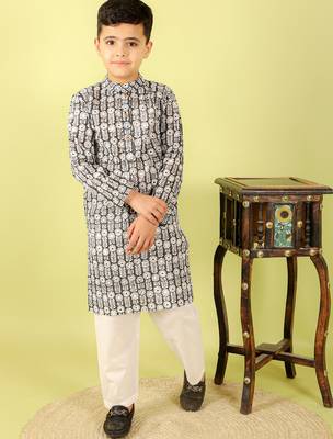 Black printed cotton kurta pyjama 3