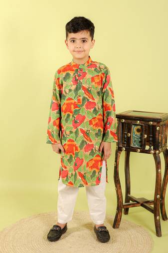 Green printed cotton kurta pyjama