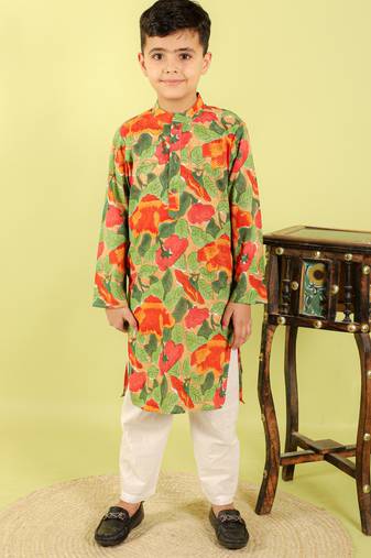 Green printed cotton kurta pyjama