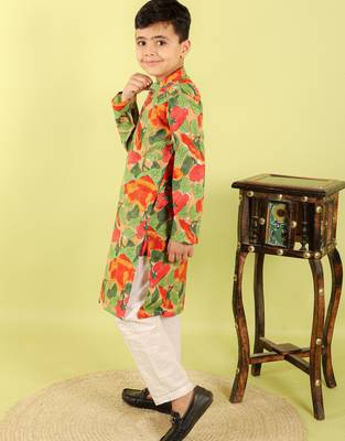 Green printed cotton kurta pyjama 2