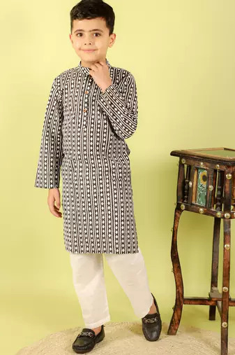 Black printed cotton kurta pyjama