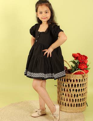 Black plain cotton dress 3