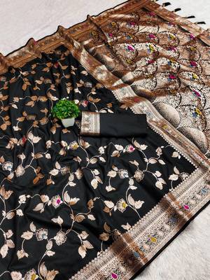 Black Color Banarasi Silk Meenakari Design Saree 3