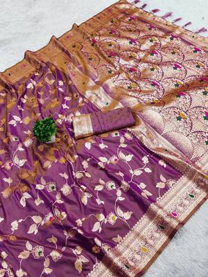 Light Purple Color Banarasi Silk Meenakari Design Saree 3