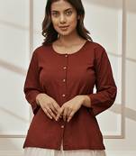 Womaroon cambric cotton yoga kurta with front open design & three quarter sleeves