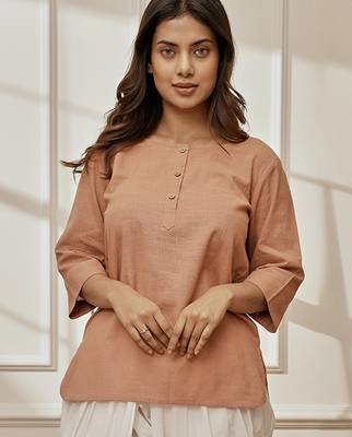 Worose pink cotton linen yoga kurta with round neck & button closure 1