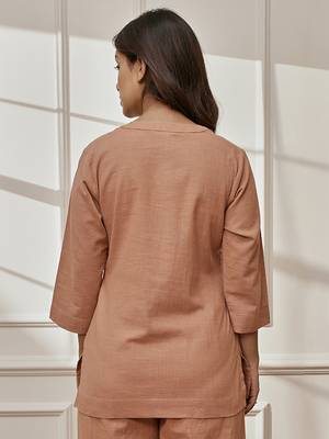 Worose pink cotton linen yoga kurta with band collar & three quarter sleeves 4