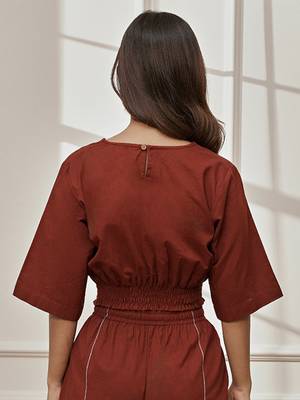 Womaroon cotton crop yoga top with geometric embroidery & dolman sleeves 4