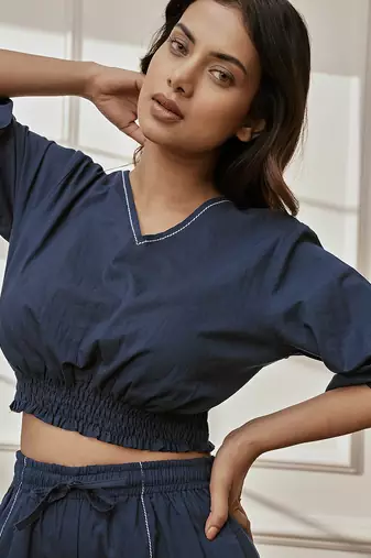 Wonavy blue cotton crop yoga top with geometric embroidery & dolman sleeves