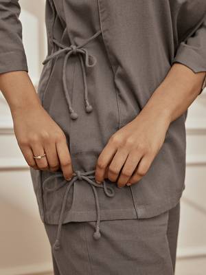 Wogrey linen cotton yoga top with ethnic embroidery & side tie-up detail 4