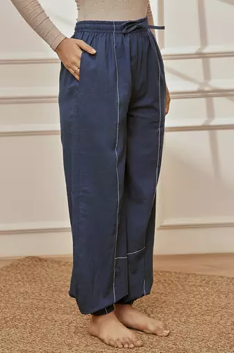 Wonavy blue cambric joggers yoga pants with geometric embroidery