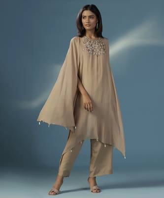Gold georgette plain kurta with pant 3