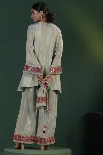 Grey tissue embroidered kurta & pant with potli