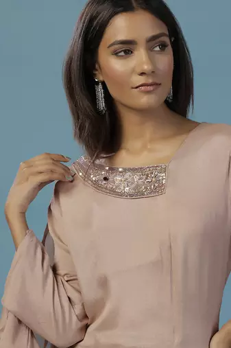 Gold chinon plain kurta with pant
