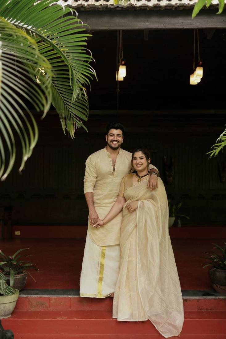 Tissue line gold kurta