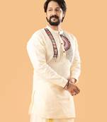 Kutch charm - off white collared kurta with kutch embroidery