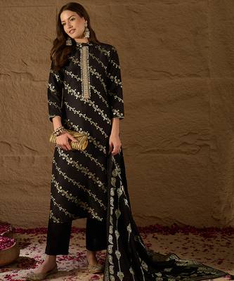 Women black silk blend floral foil printed straight kurta sets 2