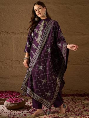 Women purple silk blend floral foil printed straight kurta sets 1