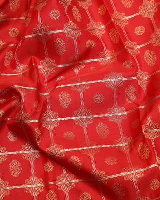 Scarlet red and gold pure zari silk saree with silk mark certified 3