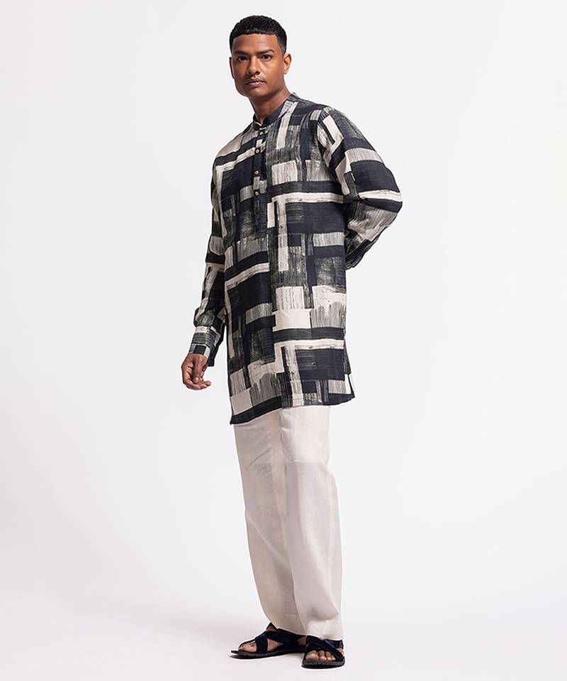 Black & white digital printed linen kurta
