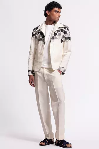 White geometric printed linen jacket