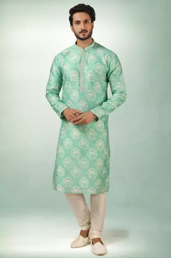 Men's green  kurta with print on art silk fabric and with lining