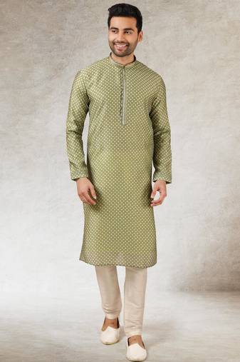 Men's green  kurta with print on art silk fabric and with lining