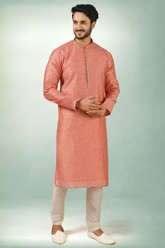 Men's peach  kurta with print on art silk fabric and with lining